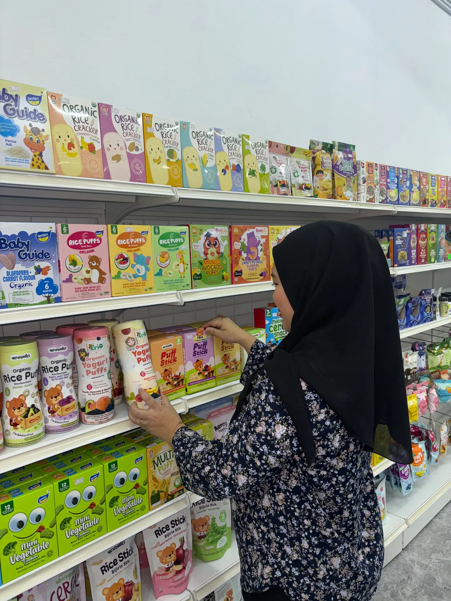 Beloved Baby Carousel baby care ad: Announcement ad: a new Perak baby store now open with a promo, frame 2 of 6