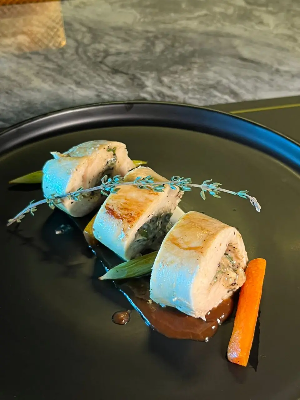 The Ocean Peak Carousel food and beverage ad: Showcase ad for a golden beef Wellington in glossy sauce, frame 4 of 6