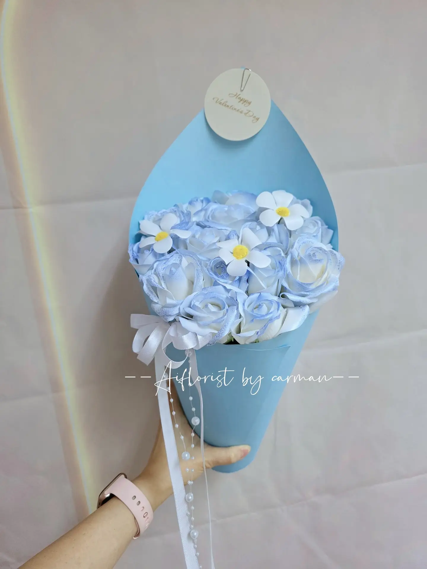 Aiflorist by Carman Carousel florists and gifting ad: Showcase ad for -- Ai florist by carman 