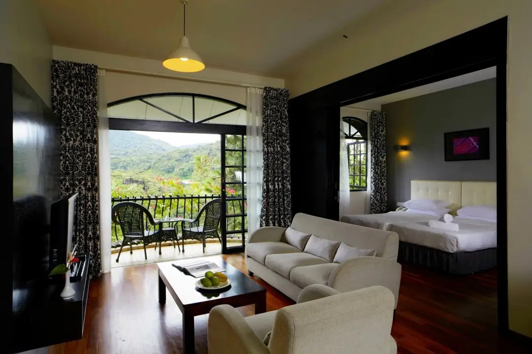 Strawberry Park Resort, Cameron Highlands Carousel travel and tourism ad: Discount ad: Cameron Highlands flash deal from RM268 nett per night, frame 2 of 6